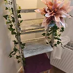Statt - Frisch, Frech Und Farbenfroh - Helle Souterrainwohnung 公寓 奥尔登堡