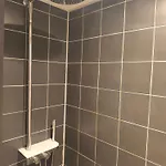 公寓 Statt - Frisch, Frech Und Farbenfroh - Helle Souterrainwohnung *