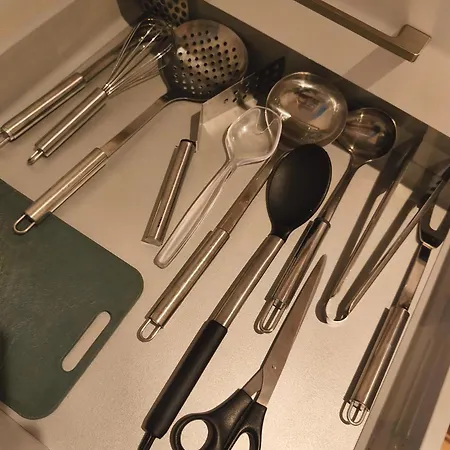 Statt - Frisch, Frech Und Farbenfroh - Helle Souterrainwohnung