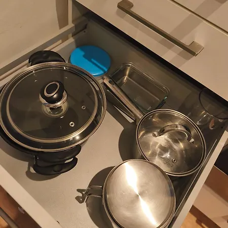 Statt - Frisch, Frech Und Farbenfroh - Helle Souterrainwohnung Apartman *